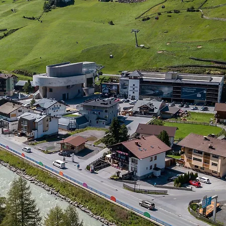 Edelweiss Echt-charmant 住宿加早餐酒店