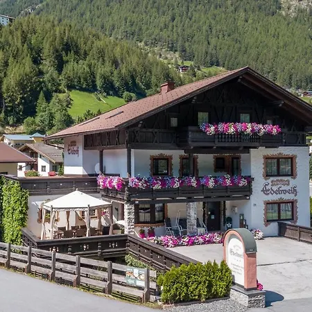 Bed & Breakfast Pension garni Edelweiss