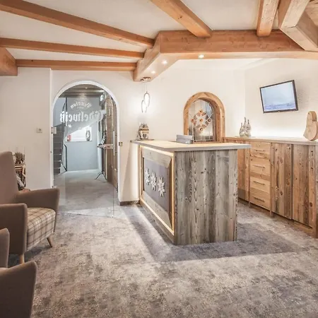 Bed & Breakfast Pension garni Edelweiss 3*