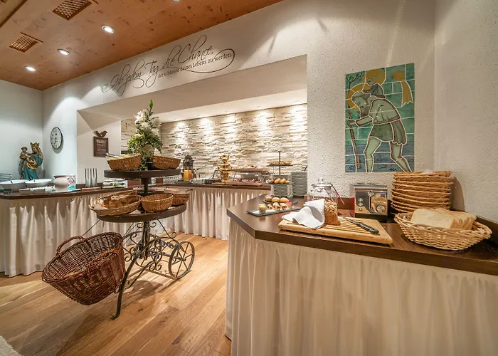 Frühstückspension Edelweiss 3*