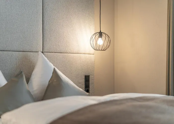 Frühstückspension Edelweiss 3*